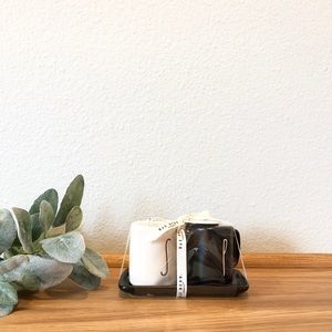 Rae Dunn SALT PEPPER Shakers